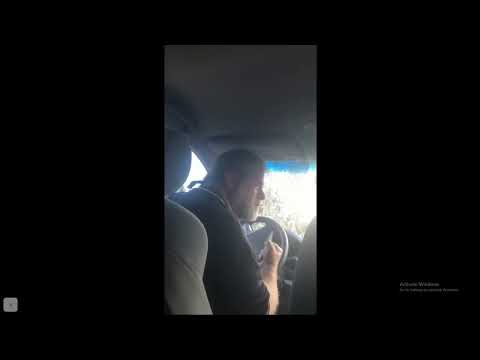 Видео: ВЫЙДИ ИЗ МОЕЙ МАШИНЫ! (оригинальные кадры с английскими субтитрами CC)