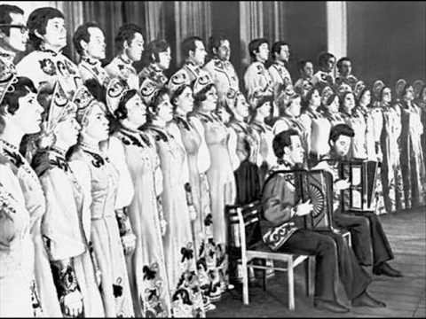 Видео: Вперед, друзья!  Хор Пятницкого  Comrades,  Forward!