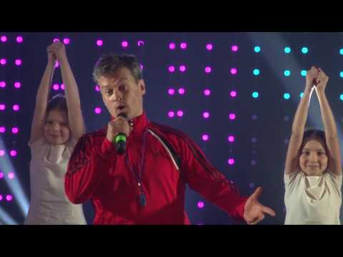 Видео: Концерт песен композитора Виктора Резникова - часть 1