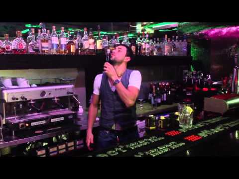 Видео: Александр Штифанов в баре Громов Индустриальный 34