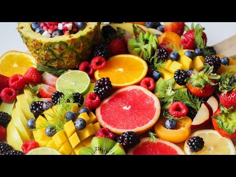 Видео: Гари Фетке: Фрукты не так полезны, как вы думаете. Витамины, клетчатка, «натуральный» сахар?