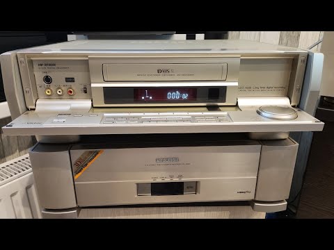 Видео: D-VHS! Обзор цифрового видеомагнитофона Victor HM-DR10000.