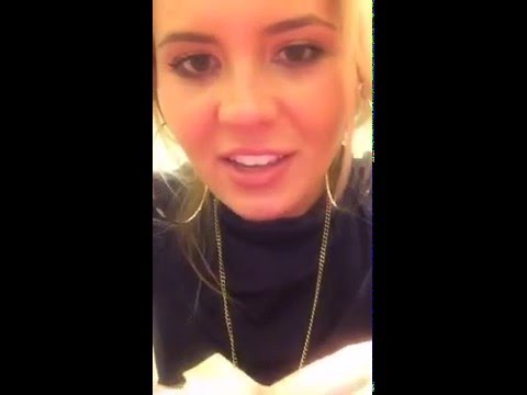 Видео: Анна Шульгина кушает в прямом эфире!