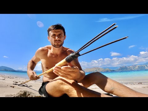 Видео: ВЫЖИВАНИЕ НА ОСТРОВЕ С ТУРБО ГАВАЙКОЙ из мусора для подводной охоты в океане остров МАЙНКРАФТ №52