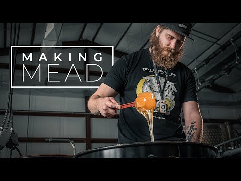 Видео: Возвращение старейшего в мире ферментированного напитка | PARAGRAPHIC