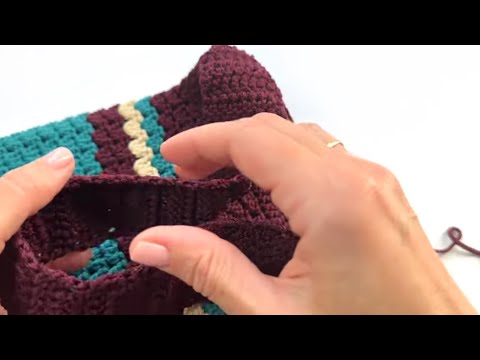Видео: Для тех, кто учится вязать крючком🤗 Как связать ручку к сумке.