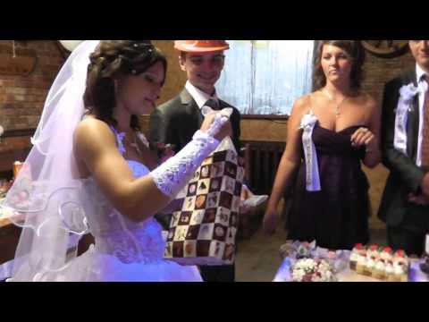 Видео: Прикольное поздравление на свадьбу