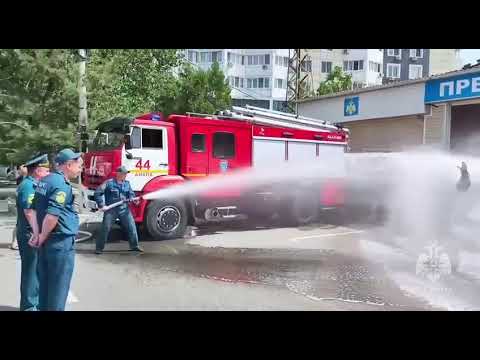 Видео: 👩‍🚒 Проводили по всем традициям