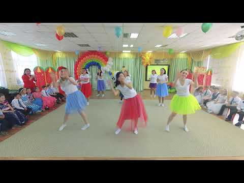 Видео: Флешмоб родителей и детей