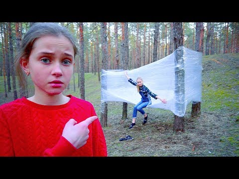 Видео: ДОМ ИЗ ПЛЁНКИ В ЛЕСУ!!!