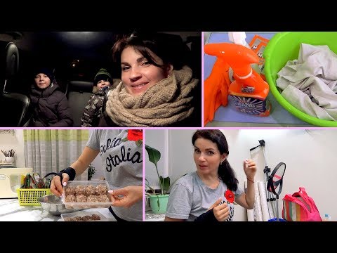 Видео: VLOG: Уборка в ванной /Тефтели / Идем в кино / Мама вика