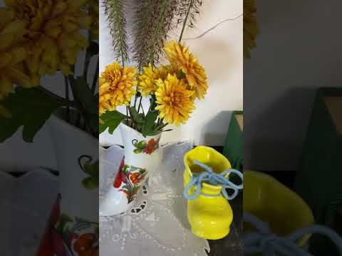 Видео: «Вишуканий порцеляновий парфумерний набір та скриньки для прикрас»