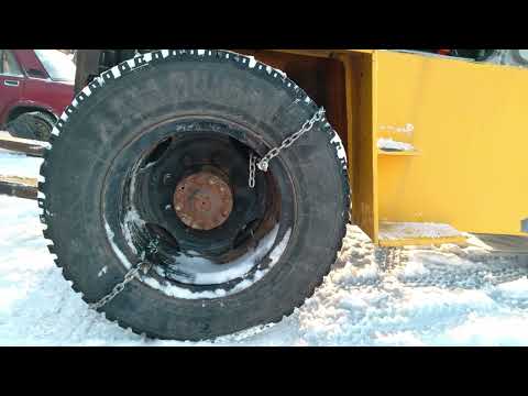 Видео: Львовский погрузчик. Браслеты противоскольжения.