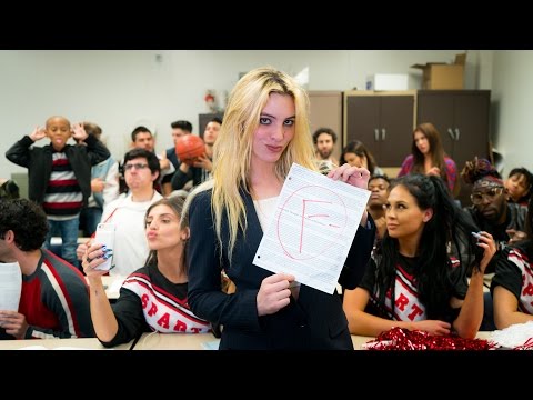 Видео: УЖАСНЫЙ УЧИТЕЛЬ СТАРШЕЙ ШКОЛЫ | Lele Pons & Anwar Jibawi