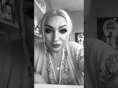 Видео: ГДЕ РАБОТАЕТ ШАУРМА ПРЕСТАРЕЛАЯ ВЕРБЛЮЖЬЯ ХУБА😀