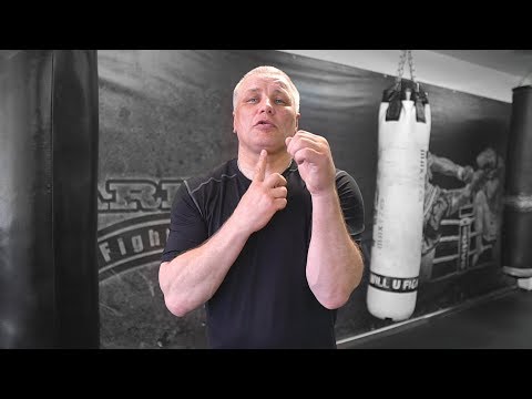 Видео: На мешке бить не научишься! Как научиться бить