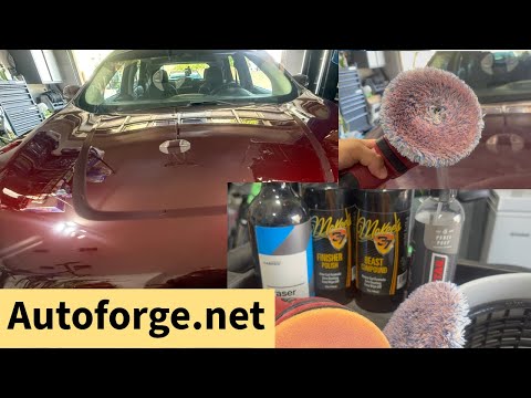 Видео: Полировка плохой краски с помощью McKee’s 37/ Очистка/Глина/Состав/Полировка/Результаты, которые ...