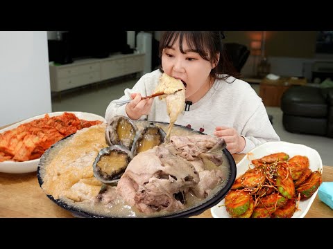 Видео: Традиционный корейский суп из цельной курицы с поджаренным рисом и морскими ушками🍗Mukbang