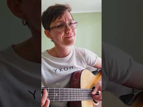 Видео: Иво - Стеклянное танго