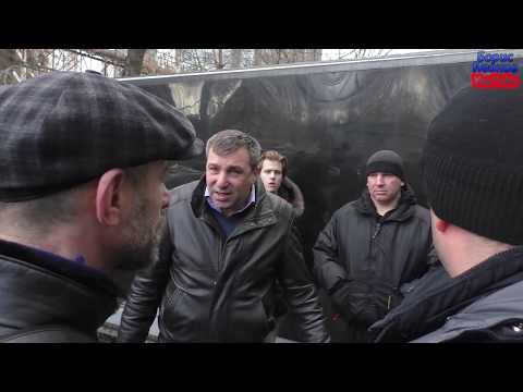 Видео: Нападение на журналистов Орел Дорогов Комяк избиты ограблены работниками и директором фирмы Серконс