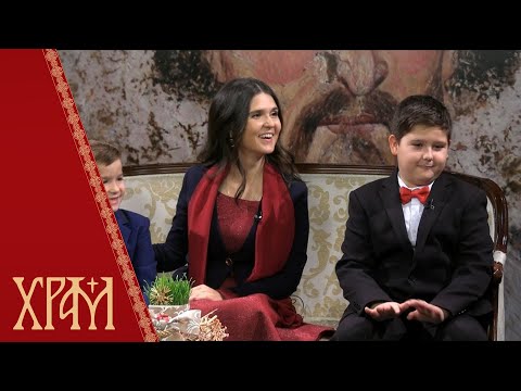 Видео: Божићни разговор са породицом Божић