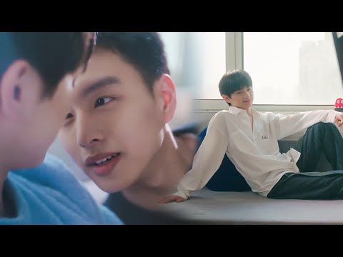 Видео: Он намеренно переоделся в любимую белую рубашку мальчика, и мальчик влюбился в нее.