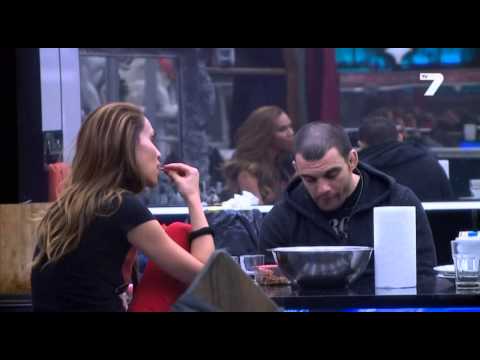 Видео: къртицата 27.03.2013 част 1 от 4