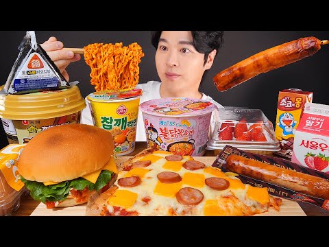 Видео: популярная корейская еда в мини-маркетах. пицца, бургер, лапша, колбаса, десерт 