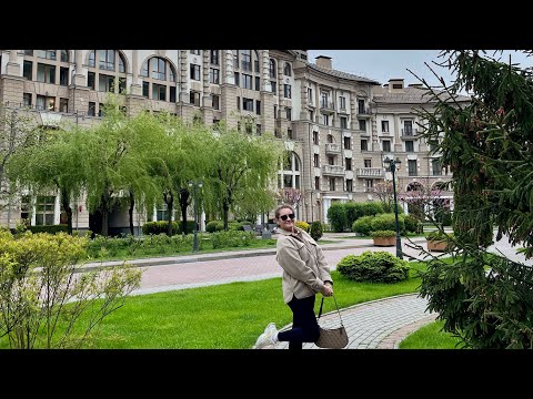 Видео: КРАСНАЯ ПОЛЯНА⛰️ЗАСЕЛЯЕМСЯ В ОТЕЛЬ, ЭСТО-САДОК🥂🎉ОТМЕЧАЕМ ДР В РЕСТОРАНЕ СЫРОВАРНЯ🧀МАЙ 2025