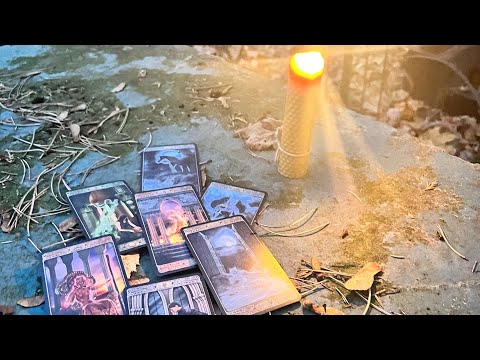 Видео: Могила ведьмы. Погостная магия. Ведьма на кладбище.