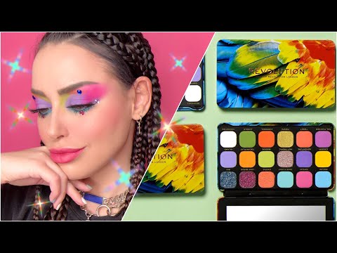 Видео: MAKEUP REVOLUTION | FOREVER FLAWLESS BIRD OF PARADISE | ЯРКИЙ МАКИЯЖ