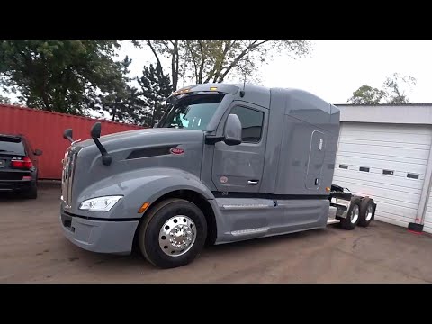 Видео: Обзор нового Peterbilt 579