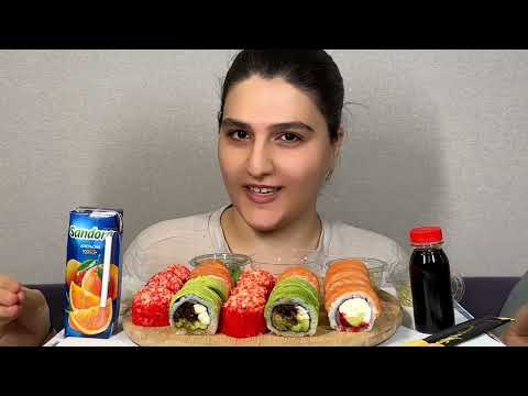 Видео: МУКБАНГ | ВОПРОС-ОТВЕТ  #asmr #mukbang #sushi   #rolls #streetfood