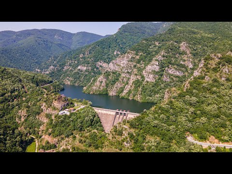 Видео: Брутални скали над язовир Кричим - много дълга версия/Brutal rocks above Krichim dam - long version