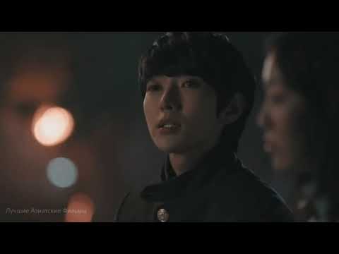 Видео: 😨💖Вампир поцеловал смертную, заключив с ней брачный договор 😍😮клип на дораму 🥀Цветок Вампира🥀