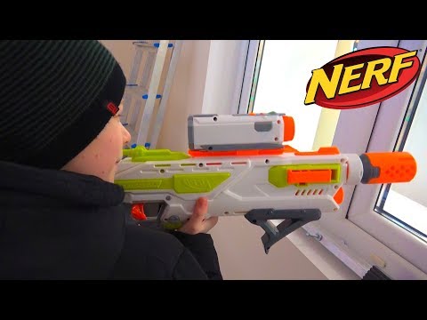 Видео: САШИН НЕРФ С ВИДЕОКАМЕРОЙ И ПАПИН СЕКРЕТИК. БРОС ШОУ. NERF WITH CAMERA AND BROS SHOW 8+