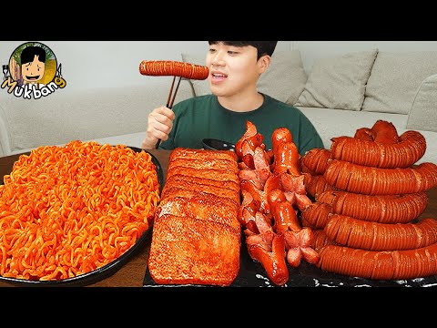 Видео: ASMR MUKBANG | острая лапша, спам, кимчи, гигантская колбаса Кильбаса рецепт ! еда