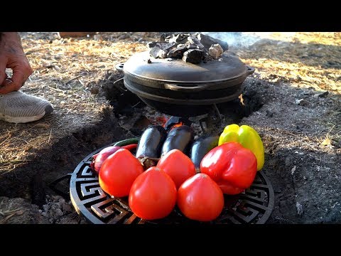 Видео: БАРАНЬЯ НОГА В КАЗАНЕ (лесной тандыр)