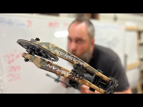 Видео: Обзор лука Bear Alaskan XT 2024 от MFJJ!!!!!