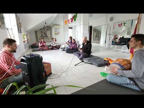 Видео: Пятничный Киртан  - 16.05.2025