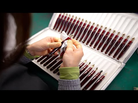 Видео: Процесс изготовления перьевой ручки. Японская фабрика перьевых ручек.