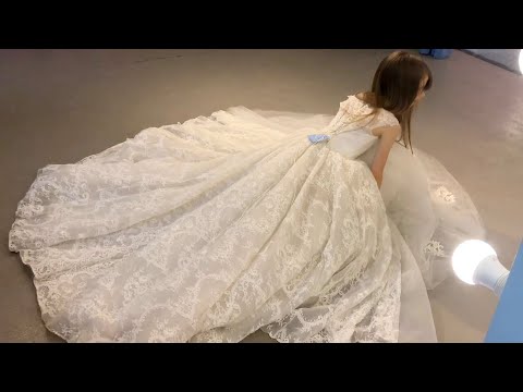 Видео: Самое пышное свадебное платье для Супер Софи!!!