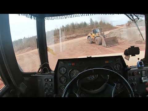 Видео: После большого ремонта. Выезд в карьер =) Пыль столбом)