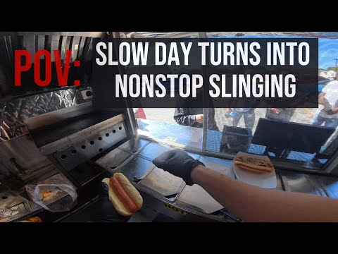 Видео: Точка зрения тележки с хот-догами: Ваш день начинается медленно... а потом он становится непрерыв...