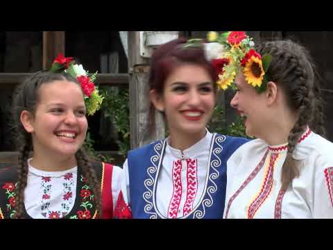 Видео: ДФФ "Габровски гласчета" при НЧ "Габрово -  2002" - "Мъри бульо"