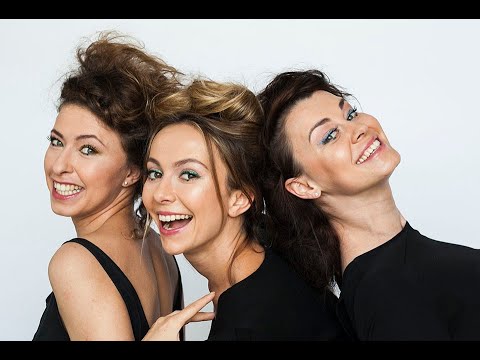 Видео: Мэйдэлэх (Meydeleh) - Mama, am I in love (Мама, я лётчика люблю).