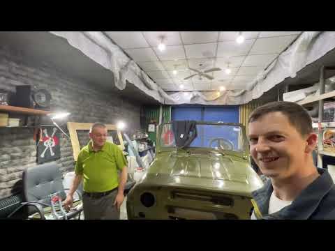 Видео: Восстановление УАЗа (реставрация) 1995 г.в. Сборка УАЗа (ставим каркас под тент). 12 серия.
