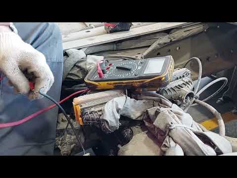 Видео: УСТРАНЕНИЕ ОШИБКИ ABS НА MAN TGX 18.480 В СЕРВИСЕ