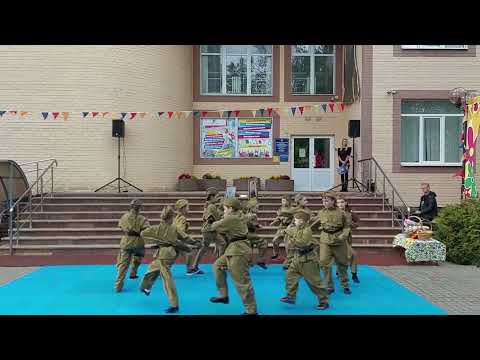 Видео: Дочка Катюша. 9 мая. 9 лет. Мытиши.