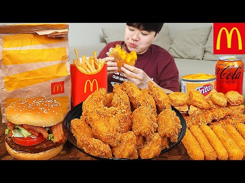 Видео: ASMR MUKBANG | Хрустящая жареная курица, Чизбургер, сырная палочка рецепт ! принимать пищу